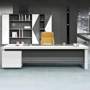 Biro Executive Desk