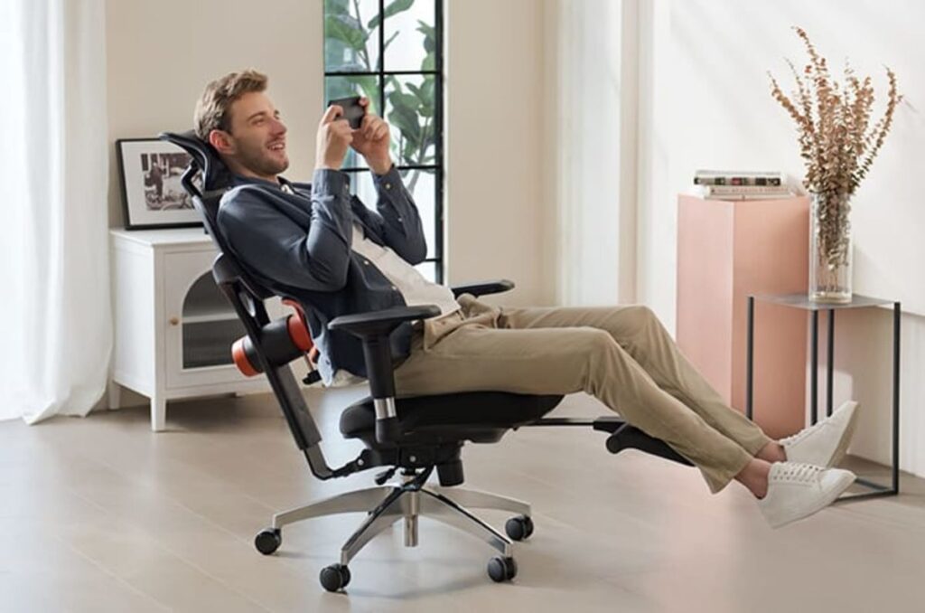 Ergonomic office chairs in dubai